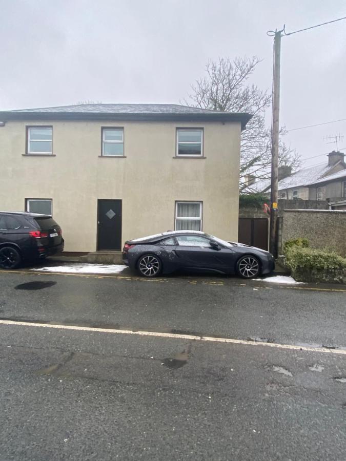 Town With Charming Garden, Bbq Area & Sleeps 6 * Cashel (Tipperary)